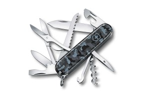 Victorinox 1.3713.942 Huntsman Kamuflaj Çakı